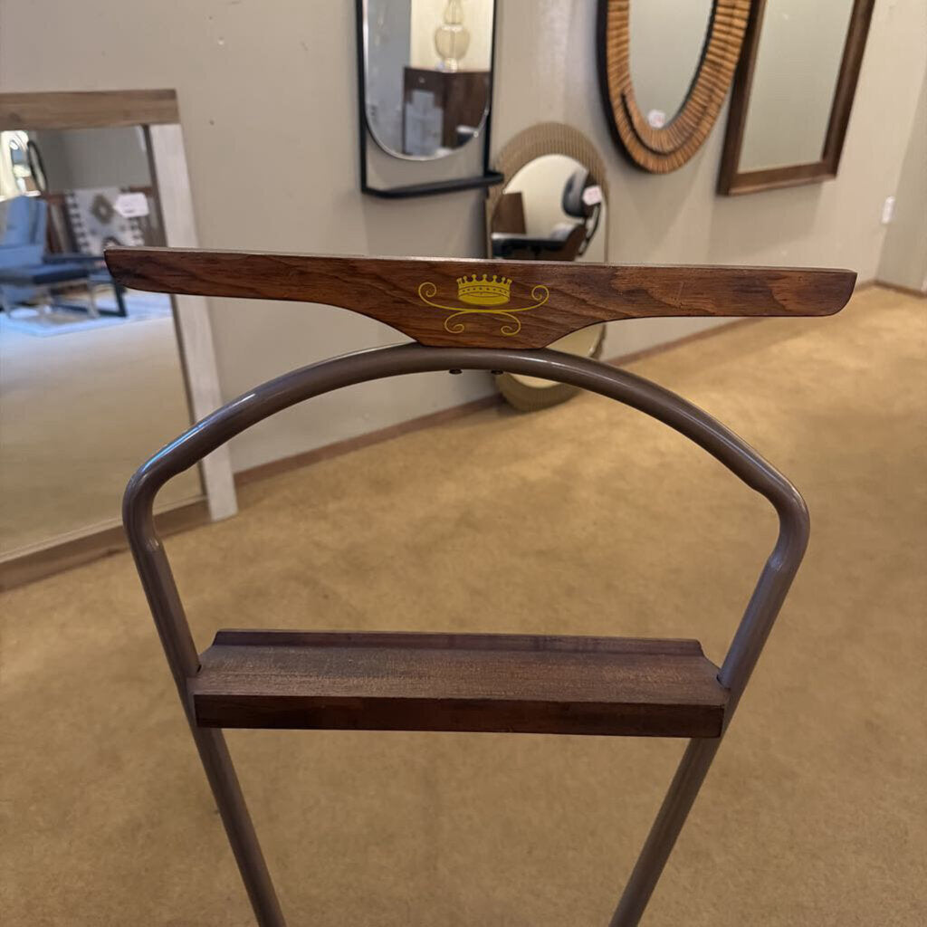 Vintage Valet Chair with Crown Logo