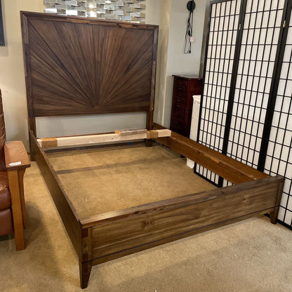 Corona Queen Bed