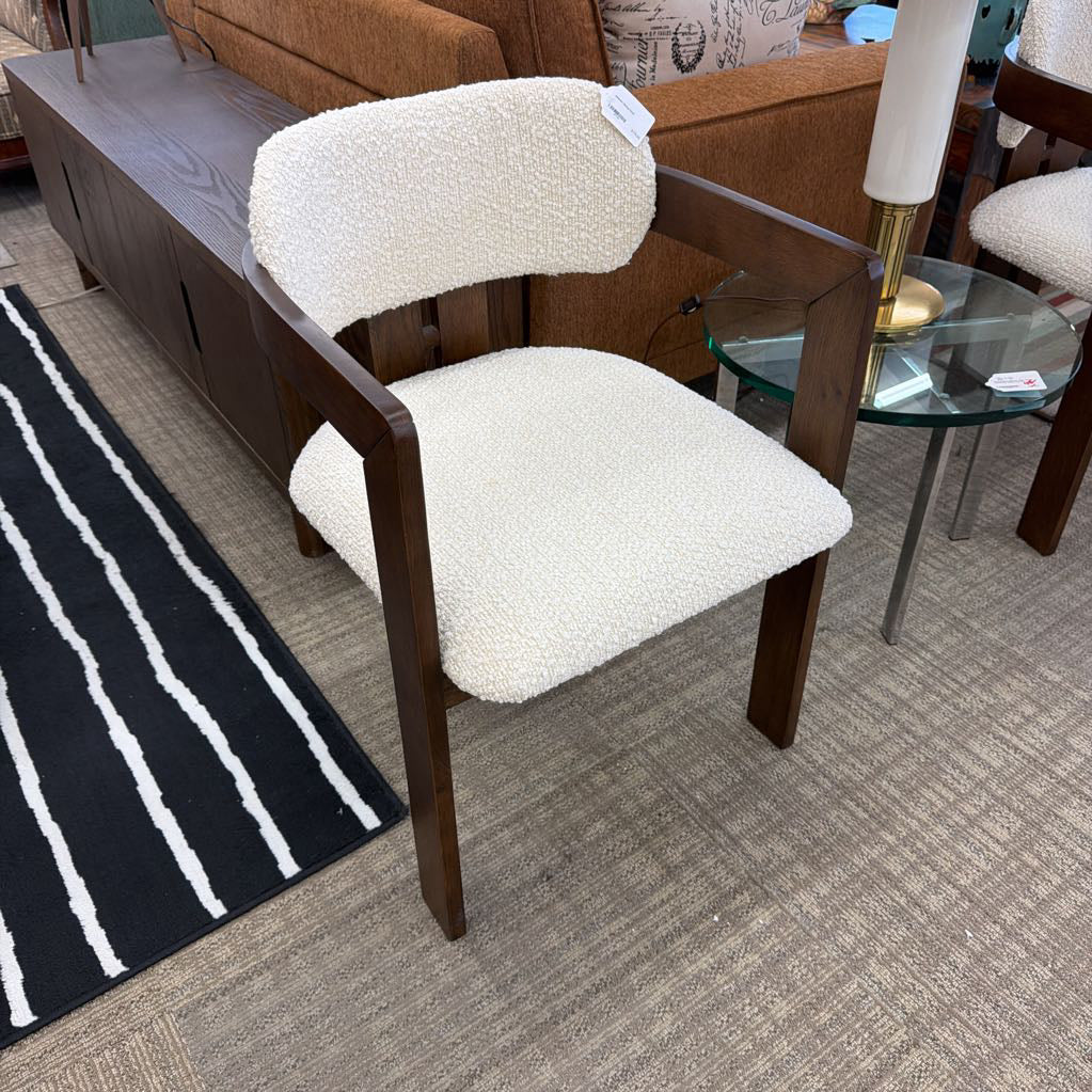 Molinos Dining Chair C DINING CHAIRS