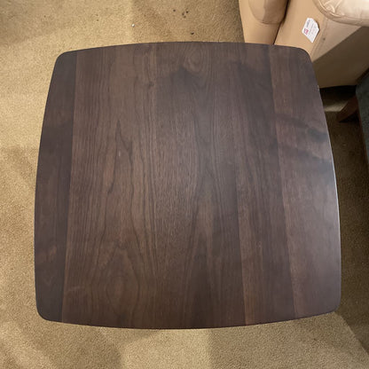 Felicia Walnut End Table C SIDE TABLES