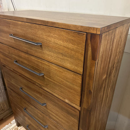 Corona Chest