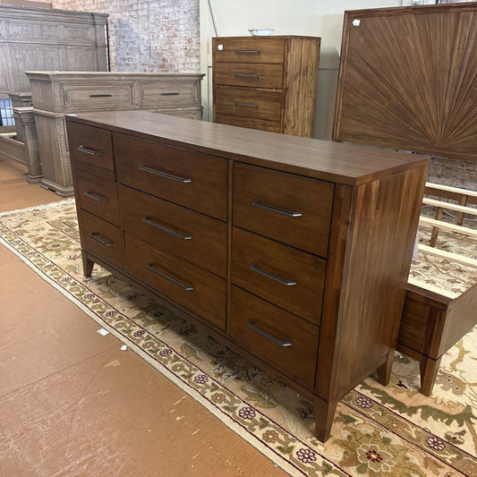Corona Dresser