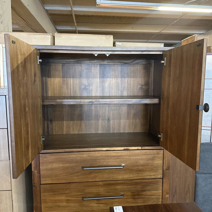 Corona Door Chest