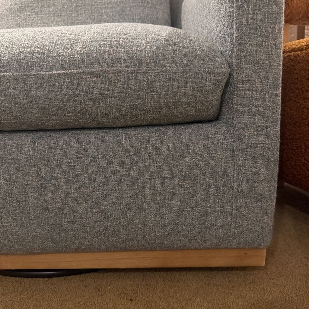 Seaglass Swivel Chair