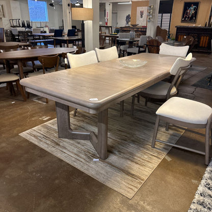 Magnum Dining Table