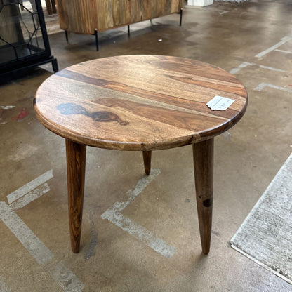 DEIGHTON ROUND END TABLE C SIDE TABLES