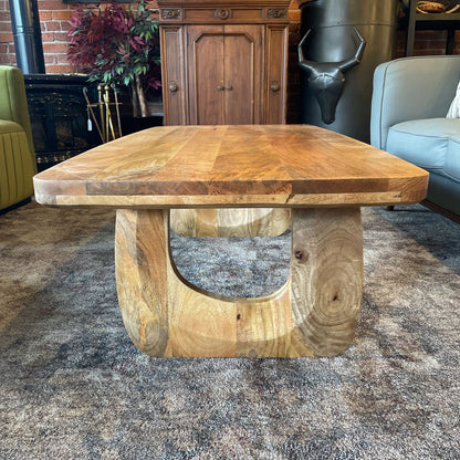 WALSH COFFEE TABLE C COFFEE TABLES