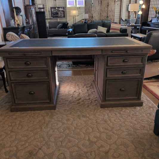 Lifestyle Doable Desk