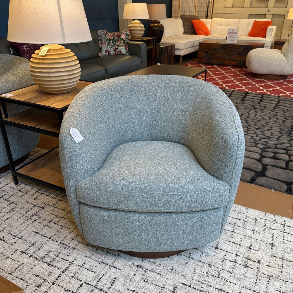 Seaglass Swivel Arm Chair