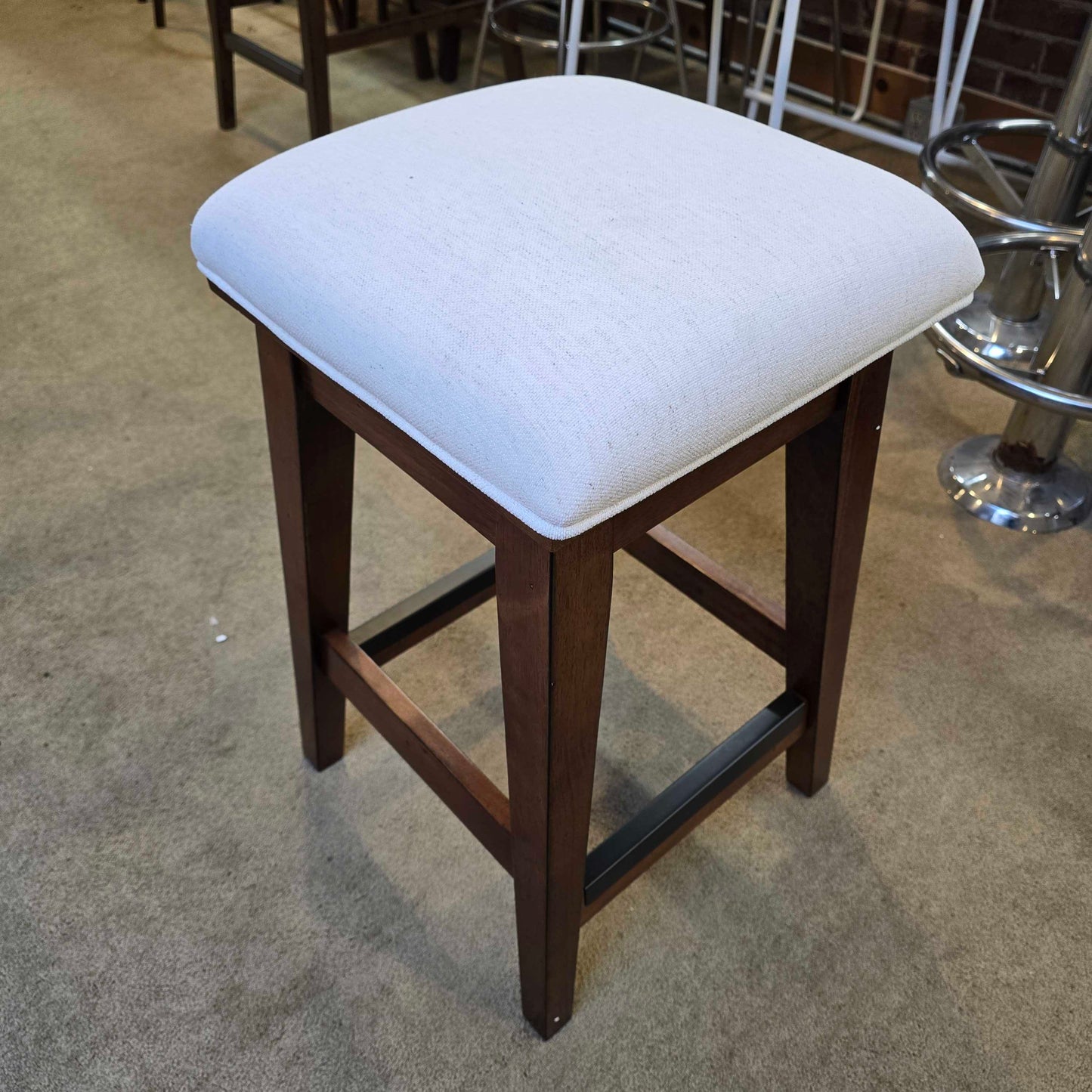 Burdell Bar Stool C STOOLS