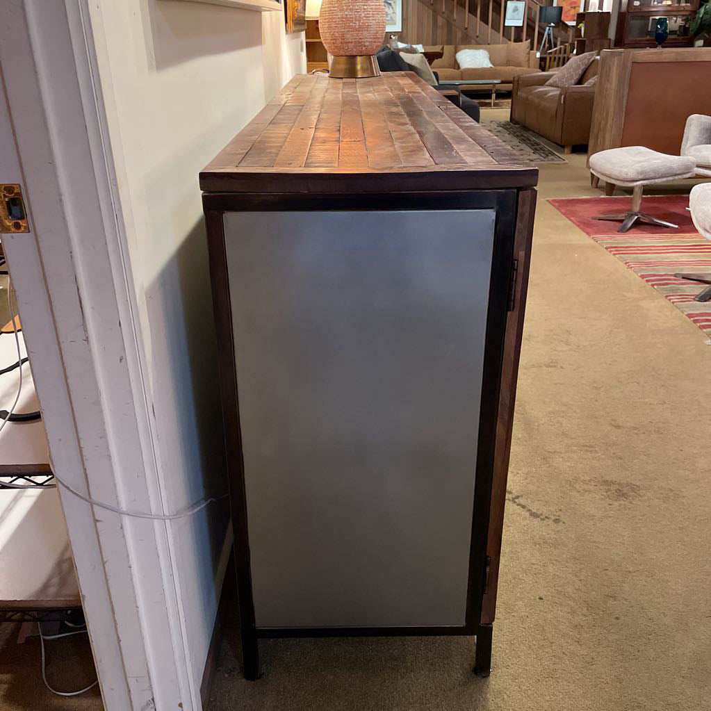 Ironwood 4 Door Sideboard C SIDEBOARDS