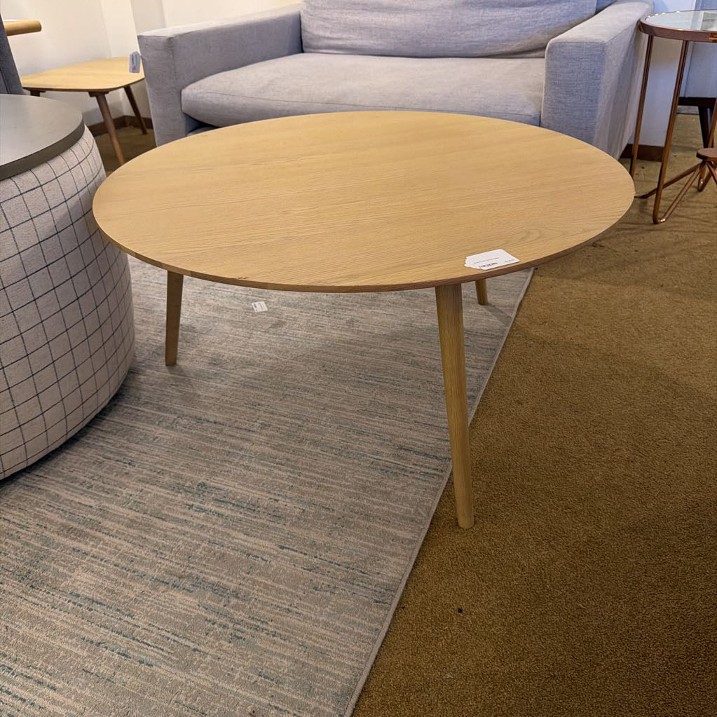 Round Oak Coffee Table