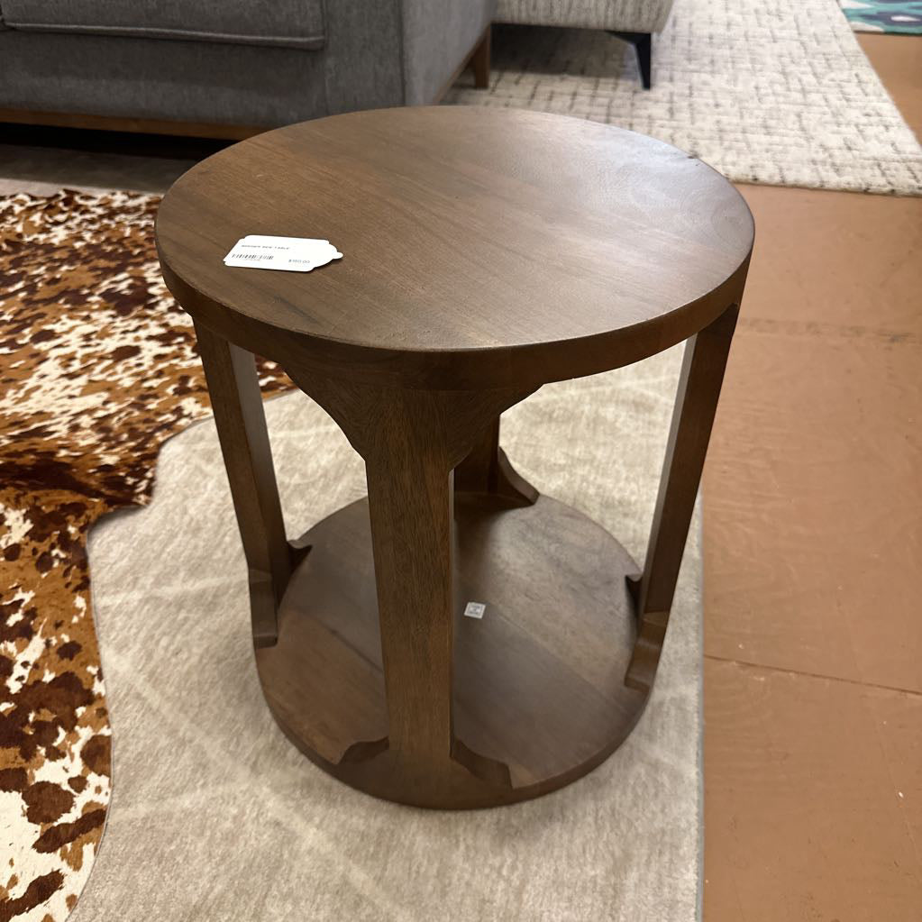 Breiner Side Table C SIDE TABLES
