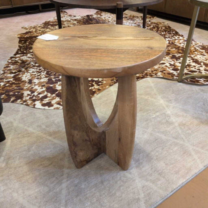 Vaasa Nesting Table Set