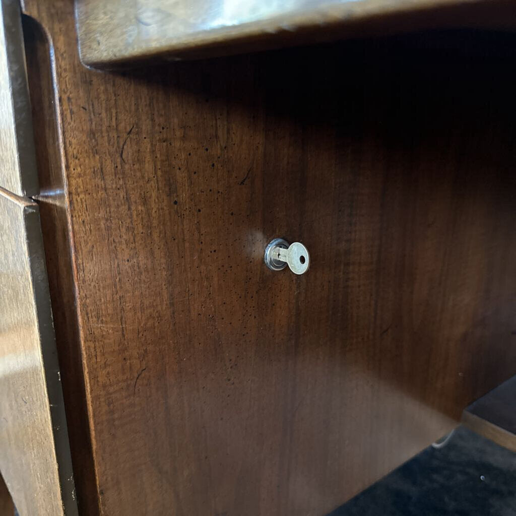 Wooden drawer with a keyhole