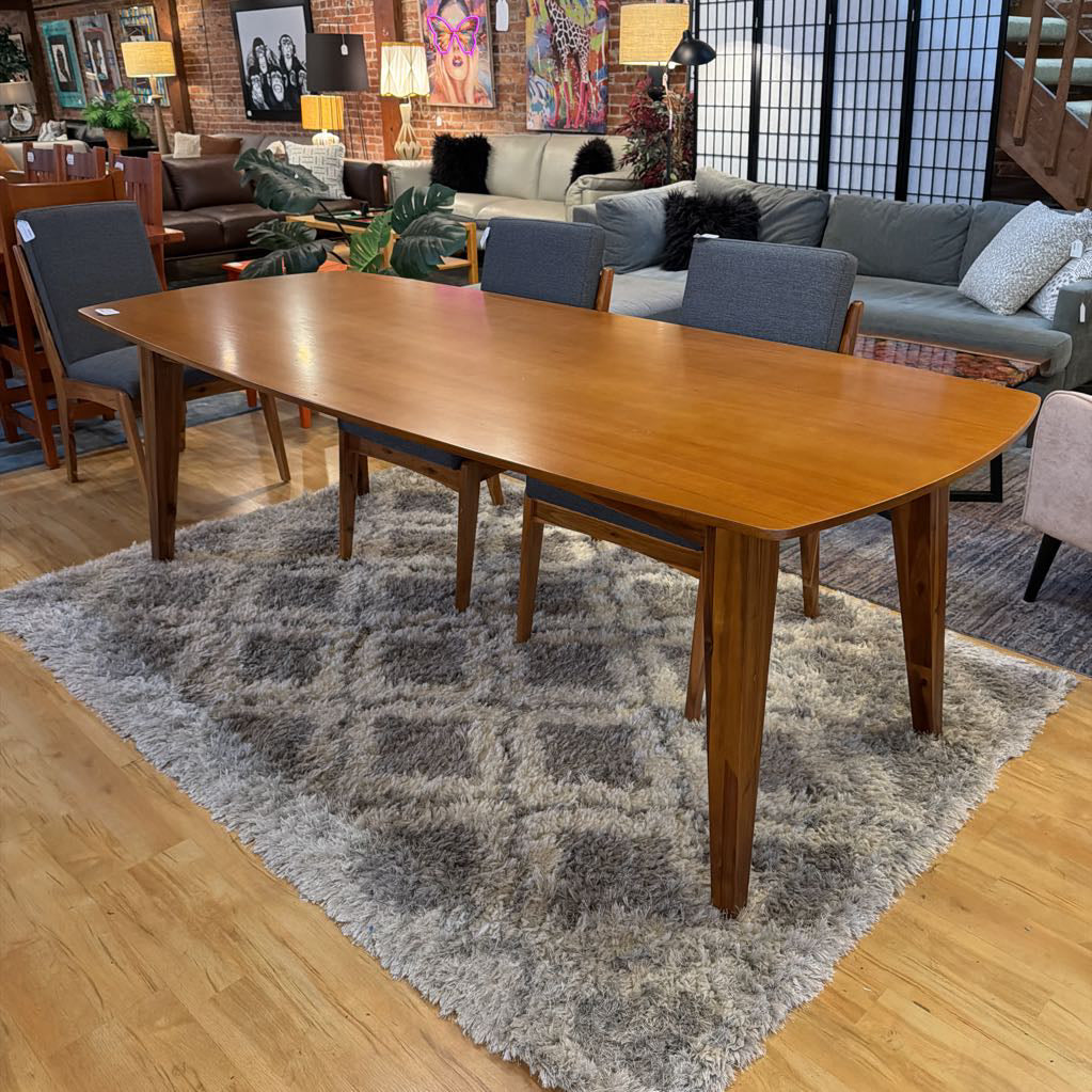 MC Style Dining Table 91" C DINING TABLES
