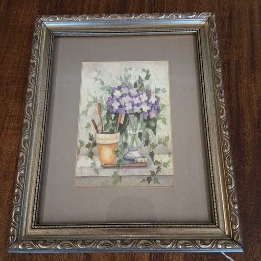 Small Bathroom Accessories Print