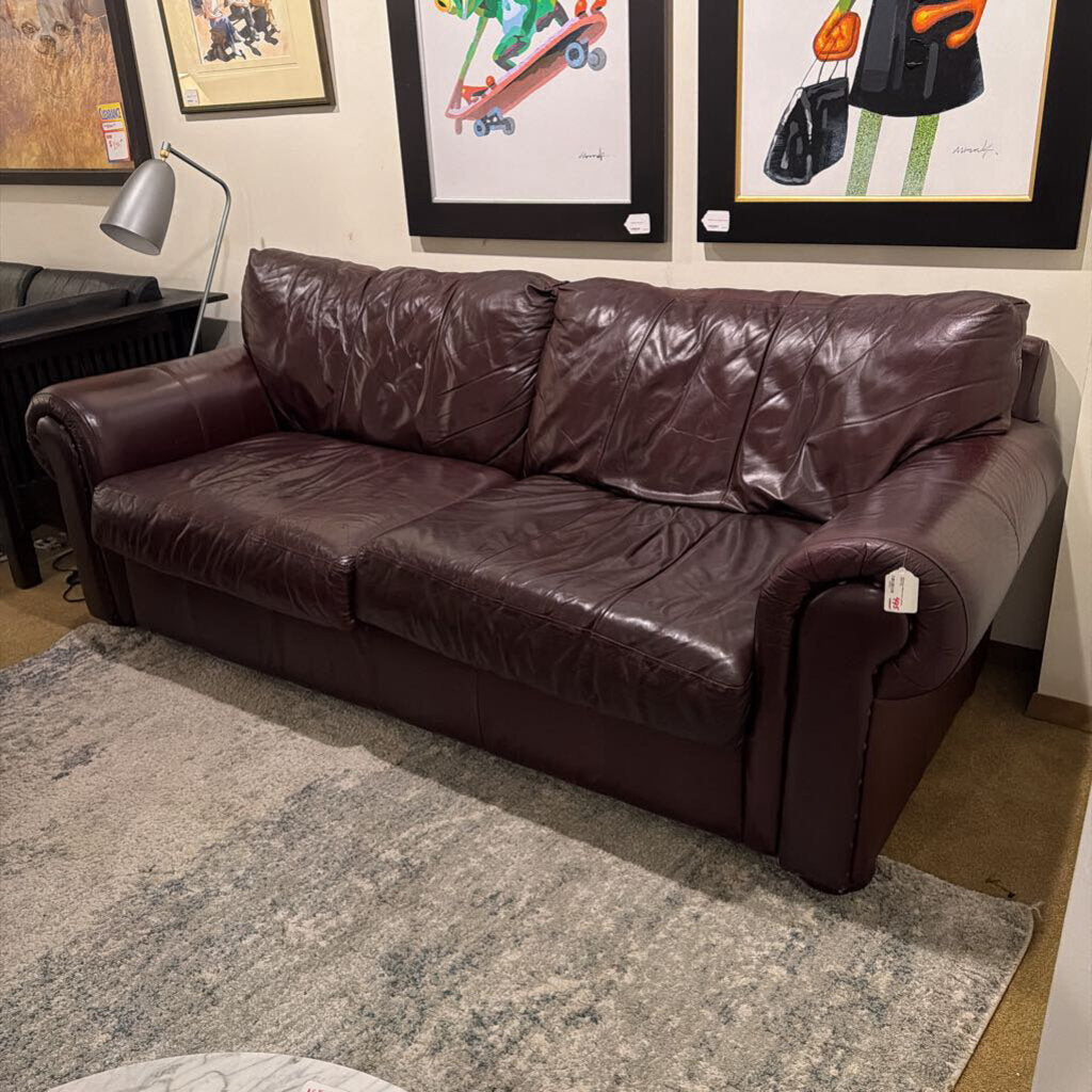 Bordeaux Rolled Arm Leather Sofa