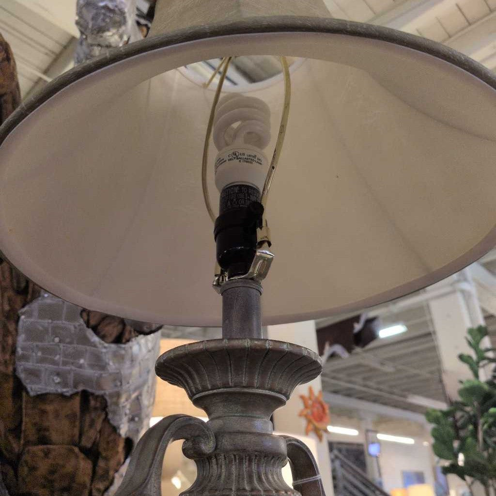 Traditional Tan Shade Lamp LAMPS