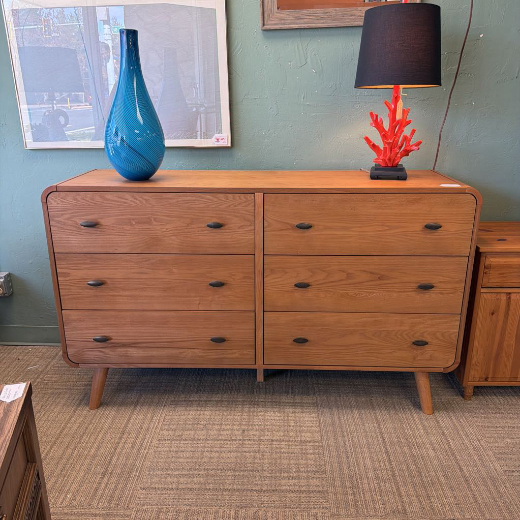 MC Ash Dresser C LOWBOYS
