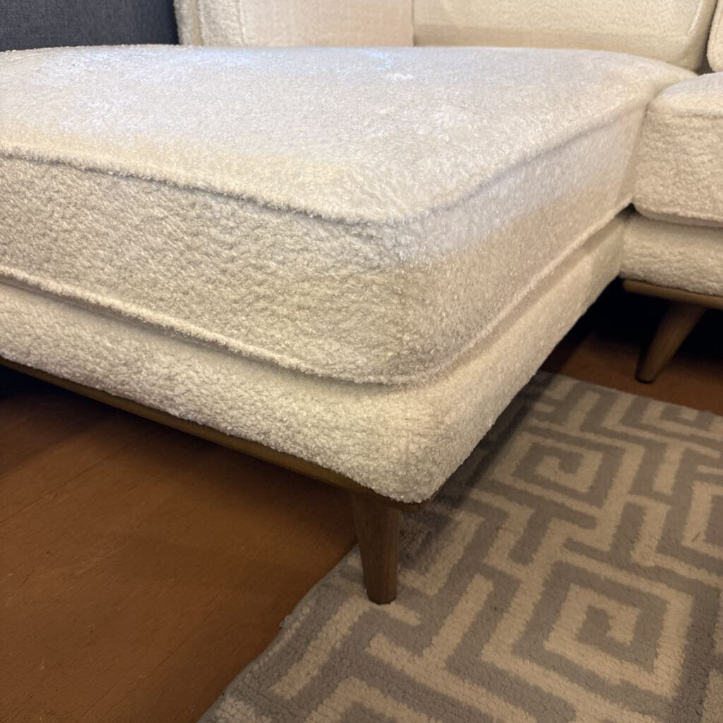 Ivory LAF Chaise Sect
