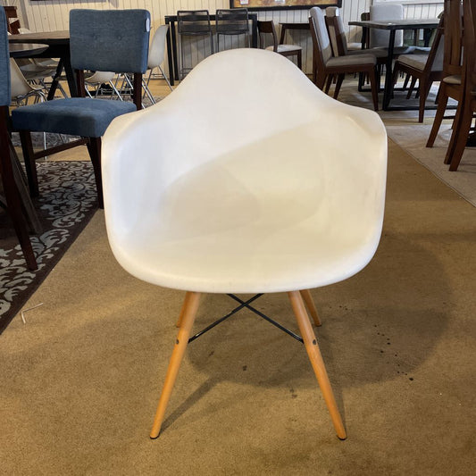 White Molded Mod Chair with Blond Legs