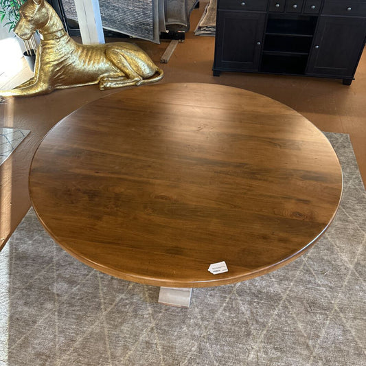Bassett Solid Wood Round DIning Table w/ 8 chairs