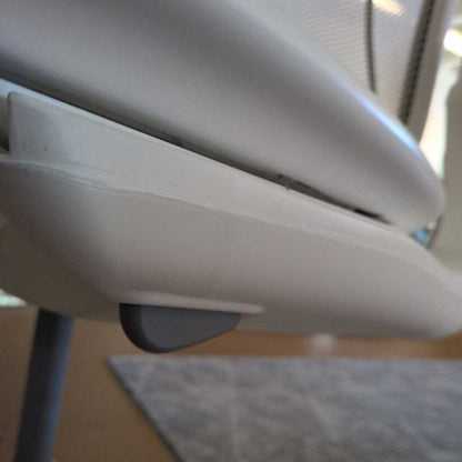 Human Scale Diffrient Office Chair
