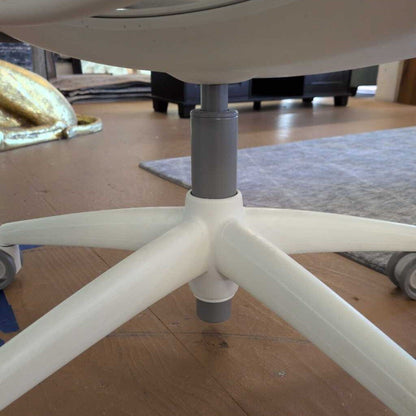 Human Scale Diffrient Office Chair