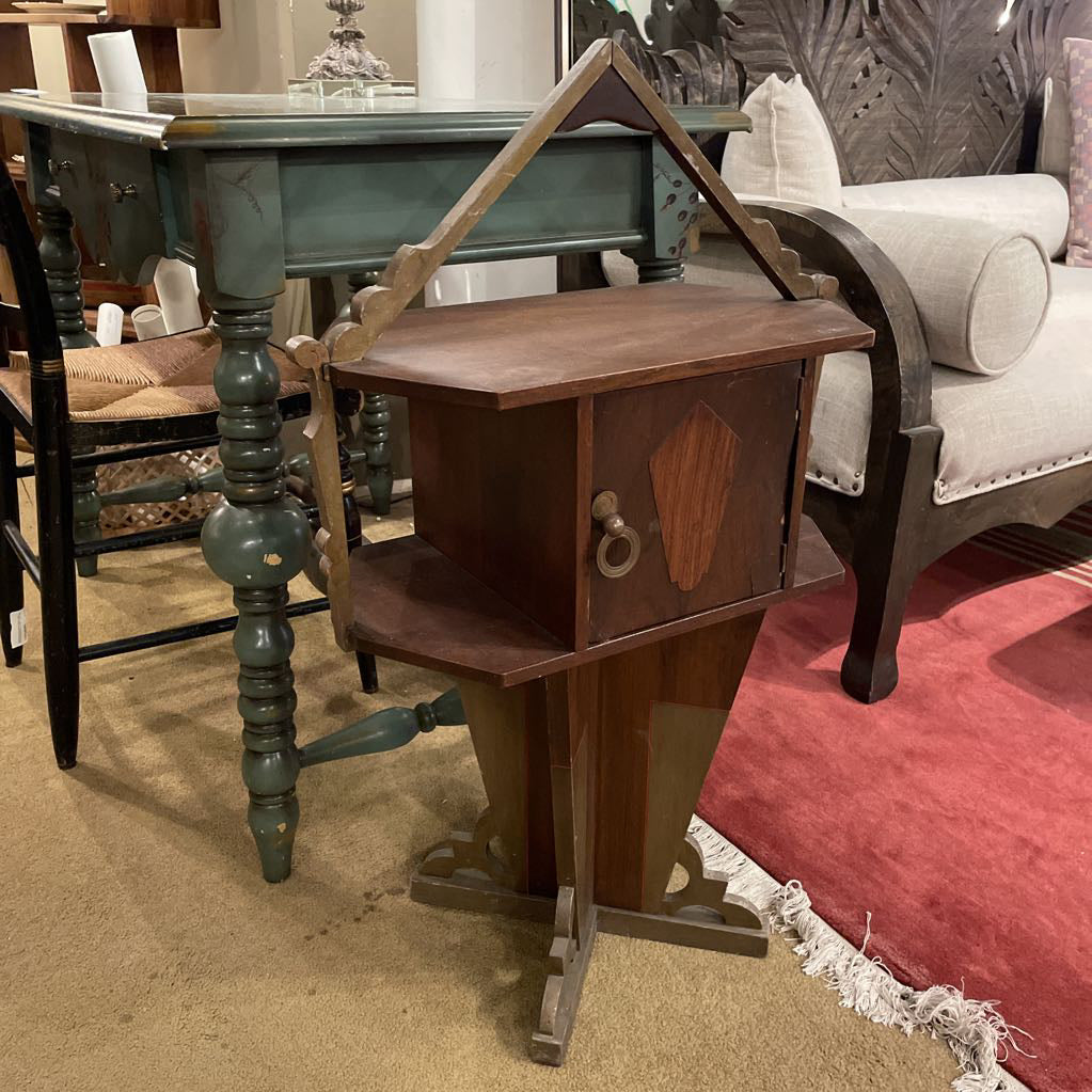 Charming Wood Smoking Table with Shield Design C SIDE TABLES
