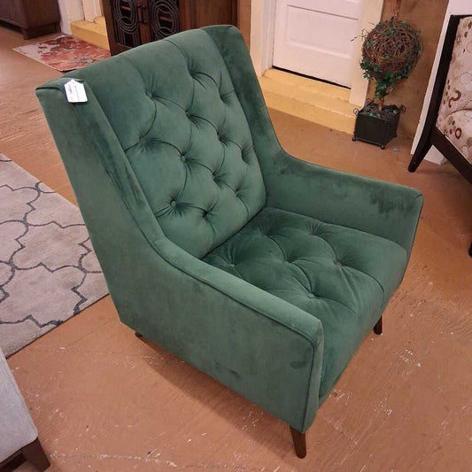 Green Velvet Tufted Accent Chair