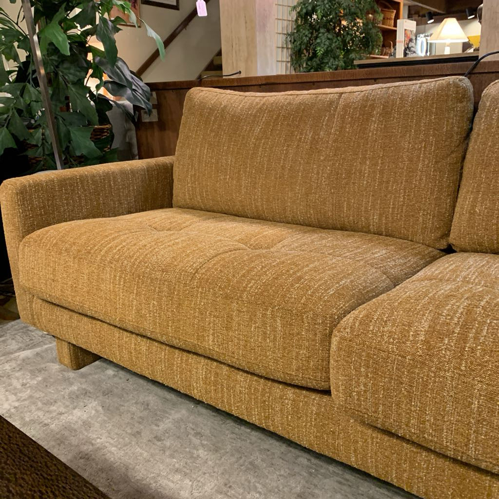Venice Retro Fabric Sofa U SOFAS