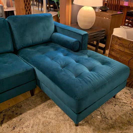 Malmo Moss Green RAF Chaise Sectional