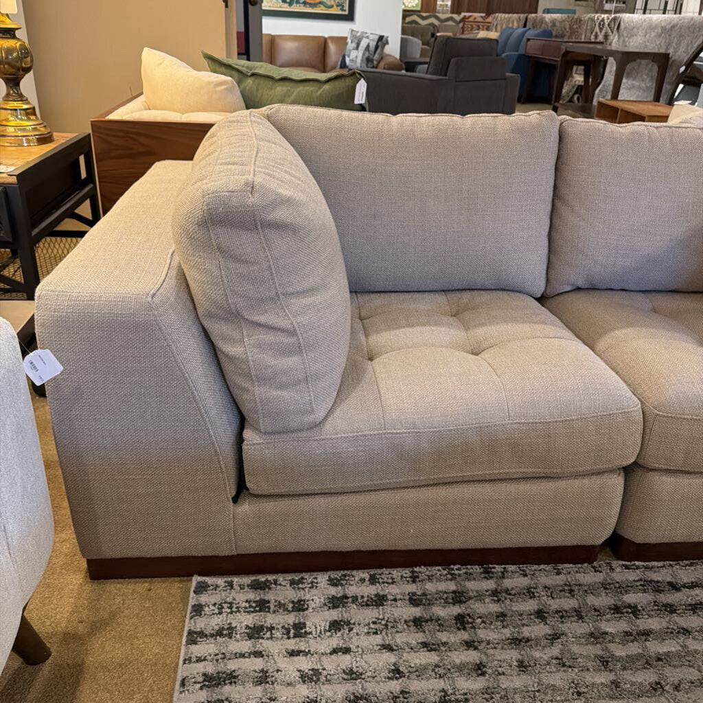 Kardiel Nest Modular Tweed Sofa w Tufted Cushions