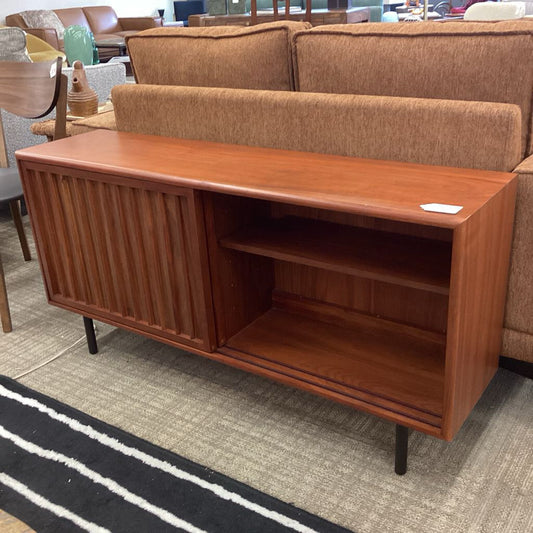 Walnut Slatted Shallow Media Stand 