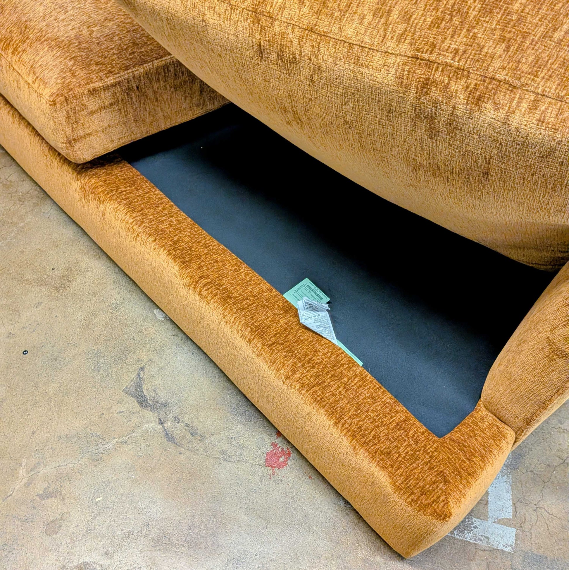 Castile Amber Sofa U SOFAS