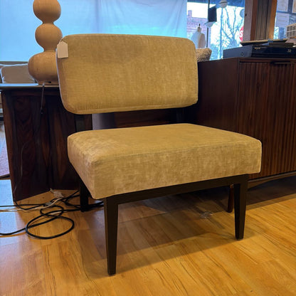 Ecru Velvet Slipper Chair