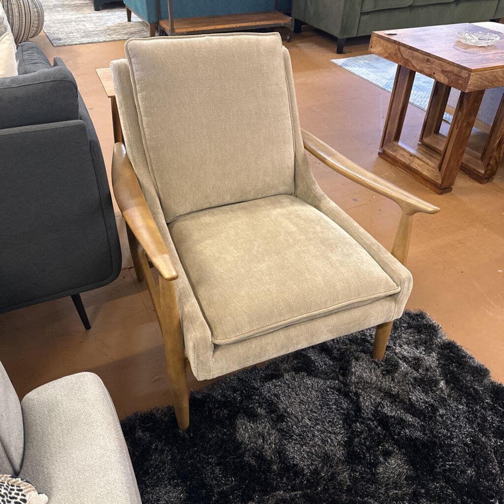 Harvest Tan Arm Chair