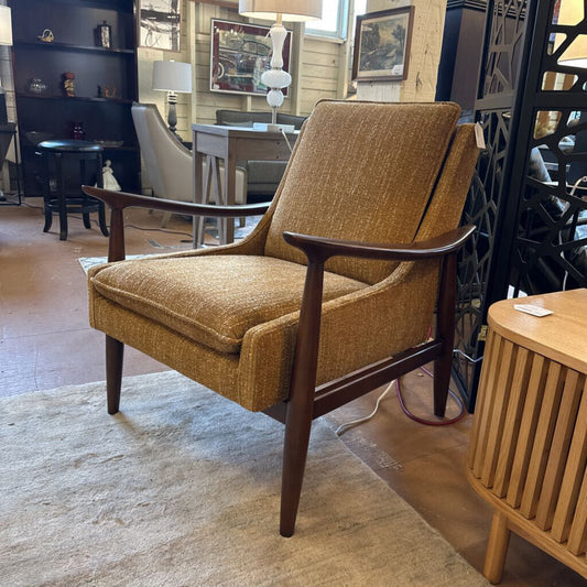 Retro Fabric Arm Chair