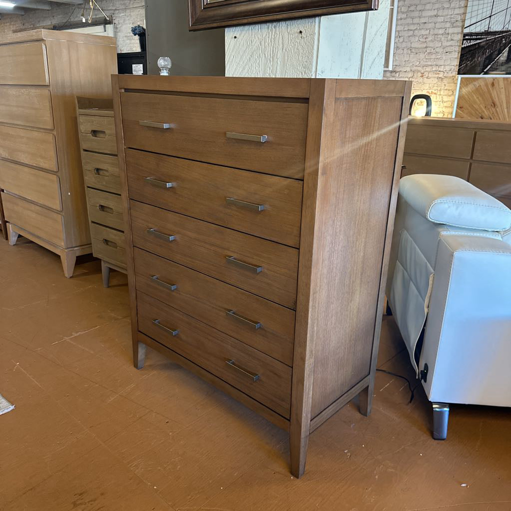 Niko Chest C HIGHBOYS