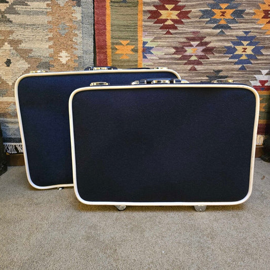 Navy & Red Detail Skyway Luggage SET OF 2