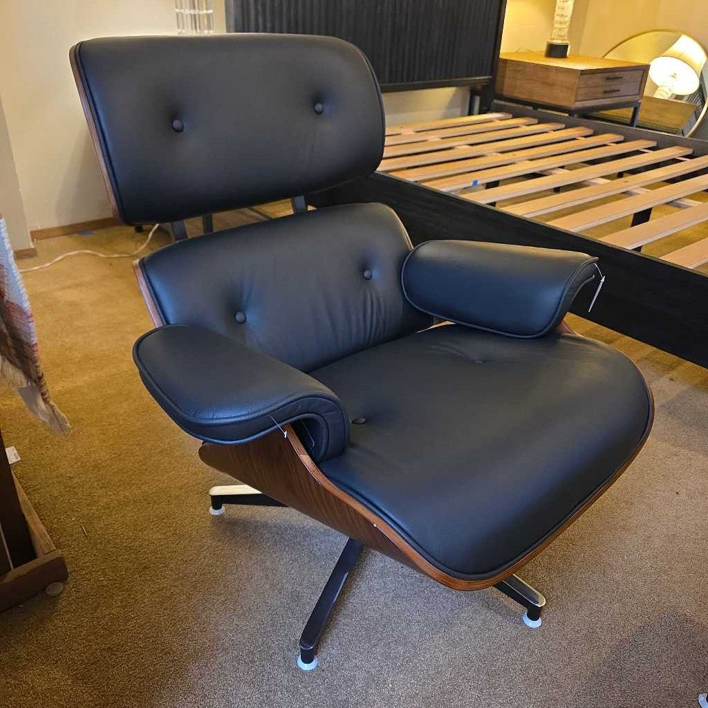 Black Leather Bentwood Lounge Chair & Ottoman U ACCENT CHAIRS