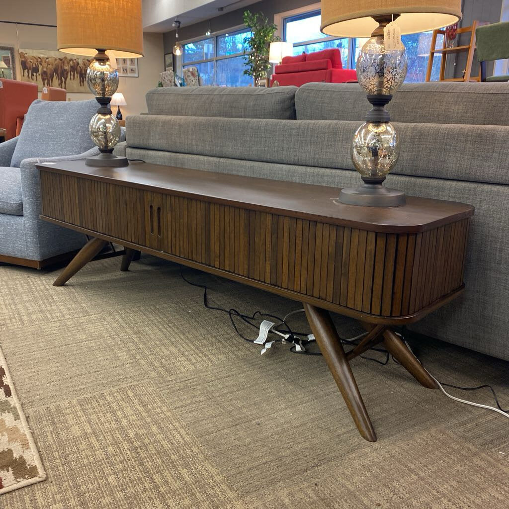 MC Style Sliding Door Media Stand