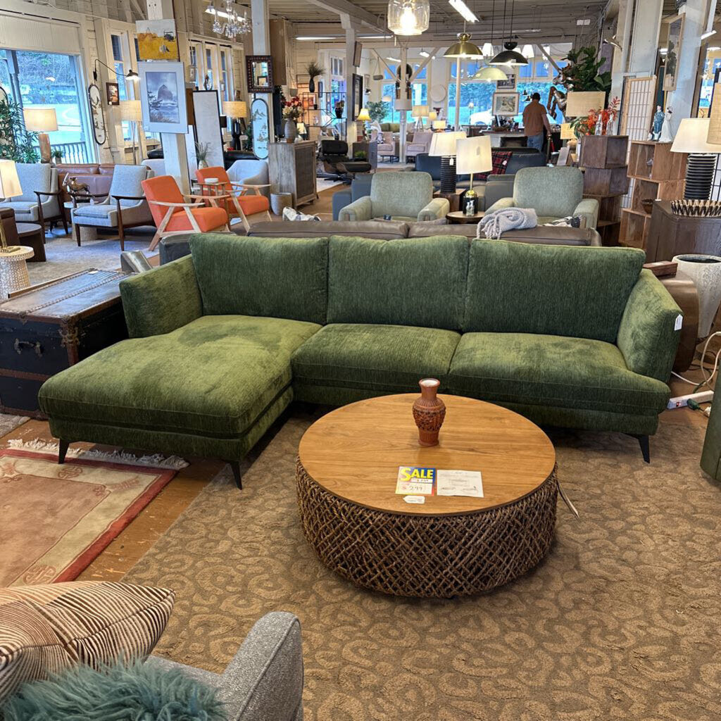 Spinach LAF Sectional