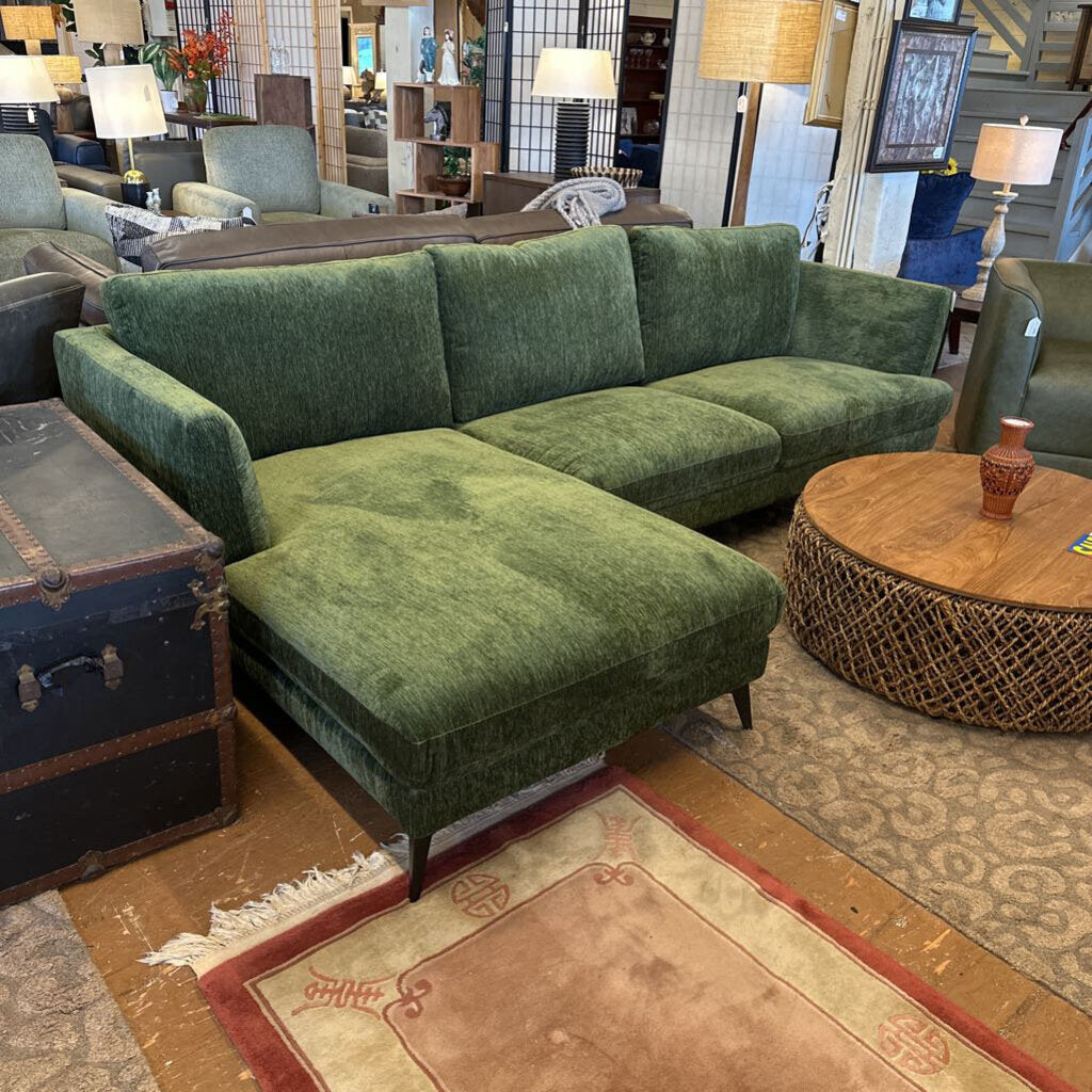 Spinach LAF Sectional