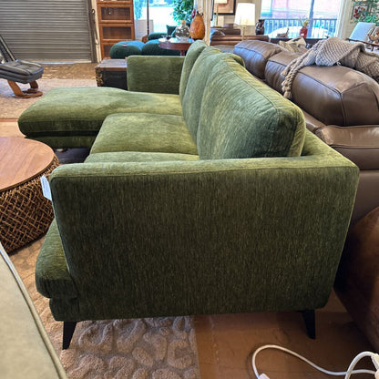 Spinach LAF Sectional