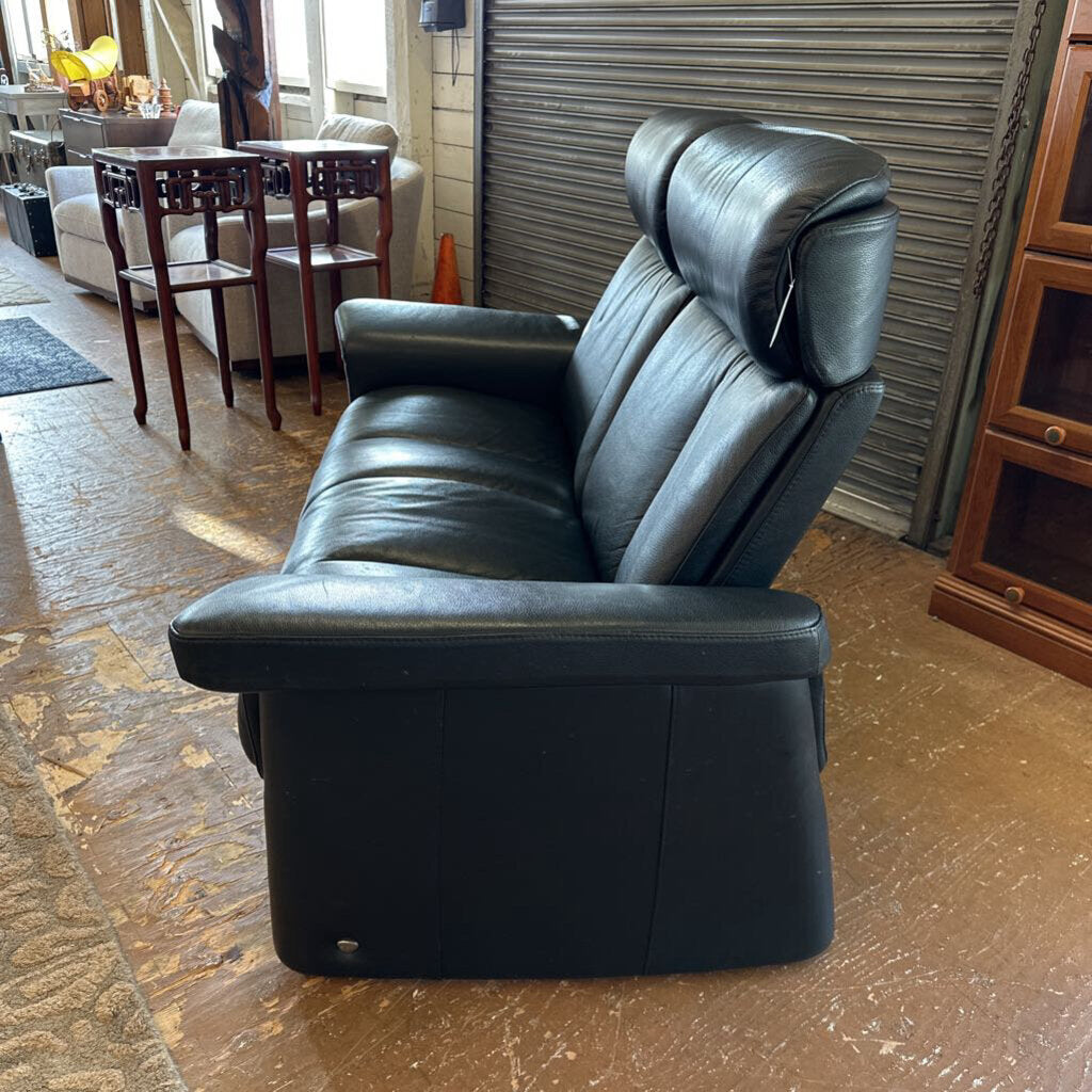 stressless black leather reclining loveseat