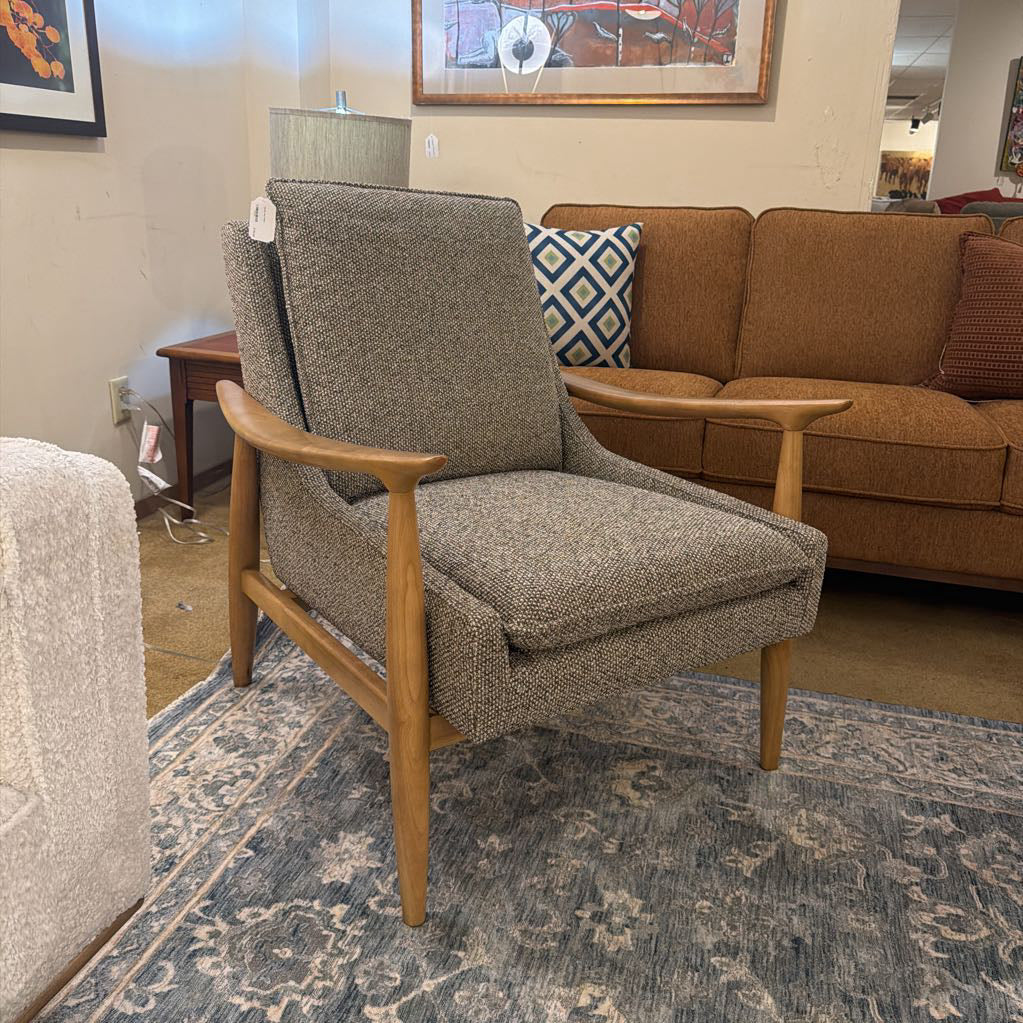 Villarica Earth Arm Chair