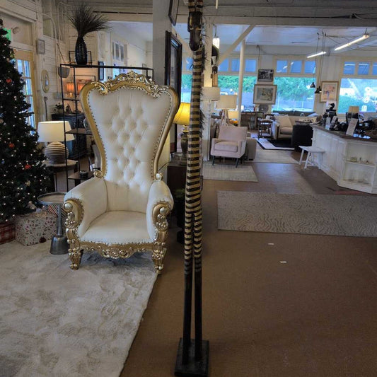 Tall Giraffe Statue UNIQUE FINDS