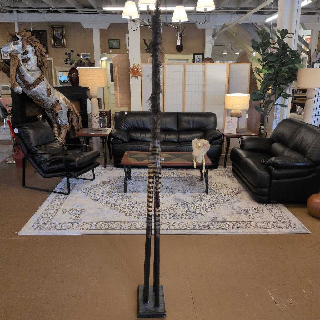 Tall Giraffe Statue UNIQUE FINDS